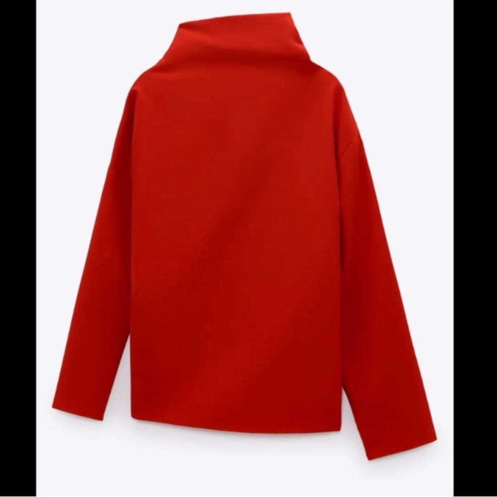 Zara Women's Red Cape Top